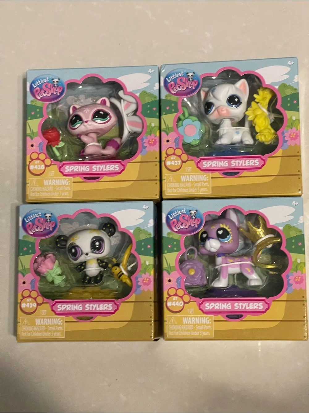 Littlest Pet Shop Spring Stylers Assorted Pets - Purple, Pink, White, Black